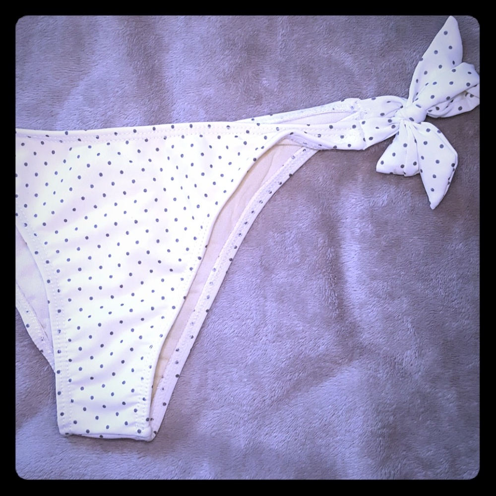 STK Bikini Bottom